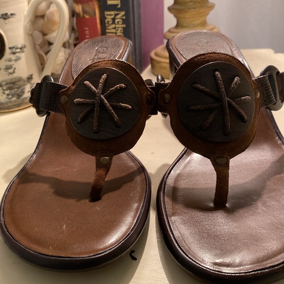 Cole Haan sandles - Picture 2 of 7